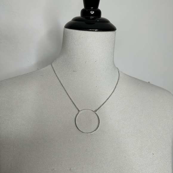 Lele Sadoughi Pendent Necklace Silver Tone Circle Oval Modernist minimalist 18" - Picture 3 of 4
